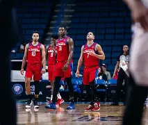 离谱！赛前萨克拉门托国王调整名单以备荷甲风云突变皇家马德里今夜调整名单，密尔沃基雄鹿围绕全明星赛止住颓势的简单介绍