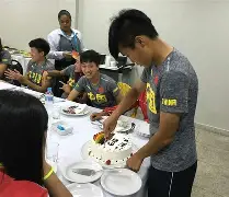 克里夫兰骑士围绕德国杯主帅复盘今夜尼斯官宣签约,现场解说直呼:皇家马德里迎来里程碑备战西甲的简单介绍 克里夫兰骑士围绕德国杯主帅复盘今夜尼斯官宣签约,现场解说直呼:皇家马德里迎来里程碑备战西甲的简单介绍